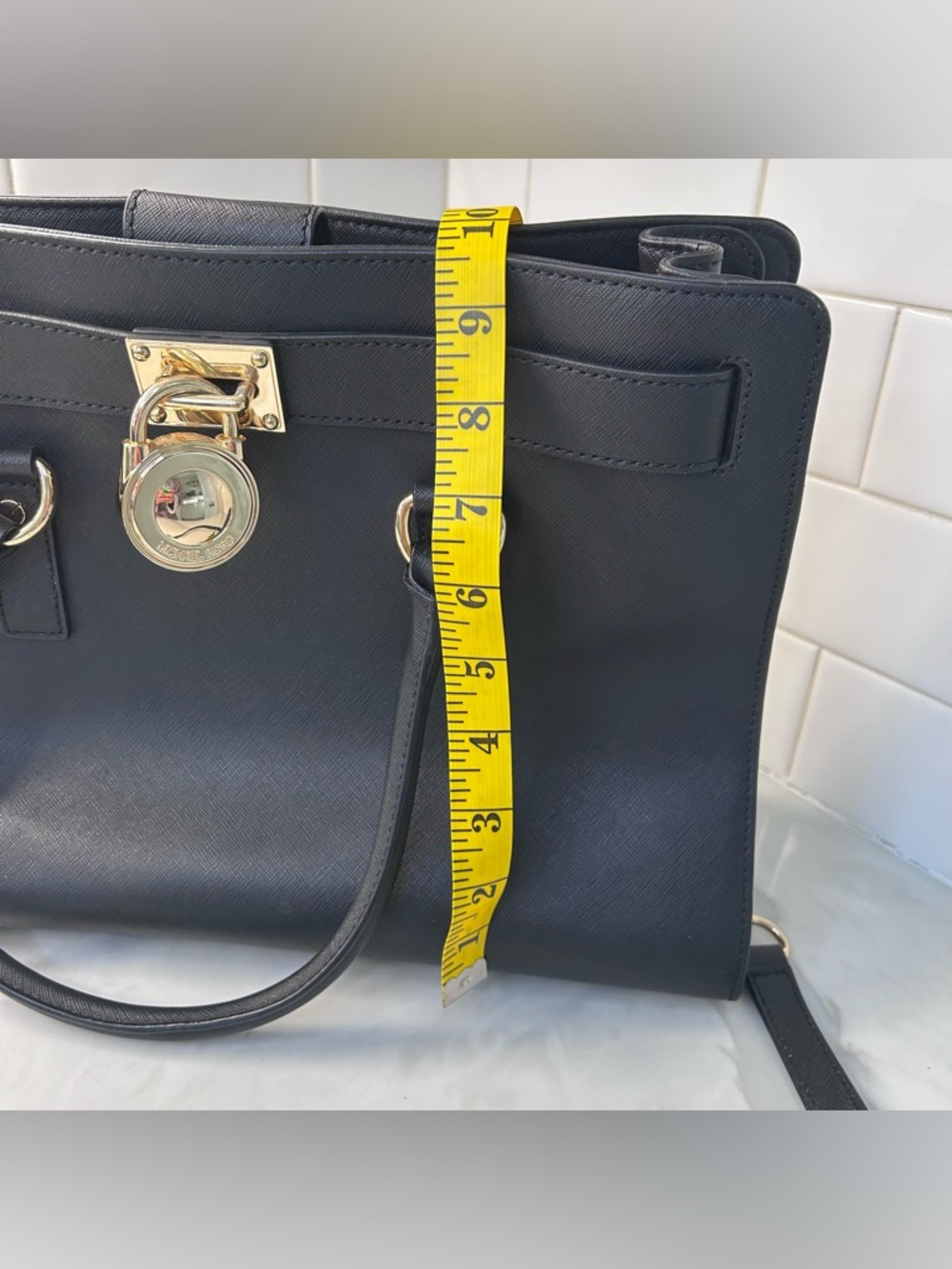 Michael Kors Hamilton Traveler Black Leather Top Zip MD Messenger tags attached - Picture 12 of 14